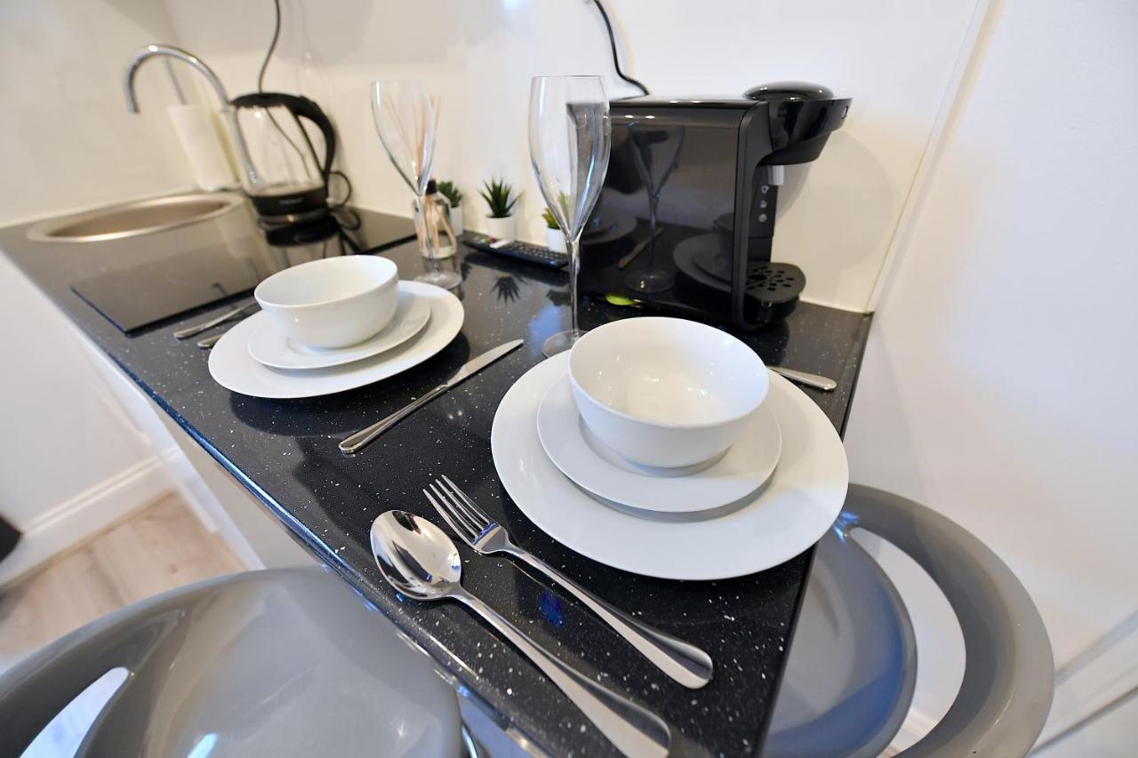 Stylish Studios By Luxestays Fulham London Bagian luar foto