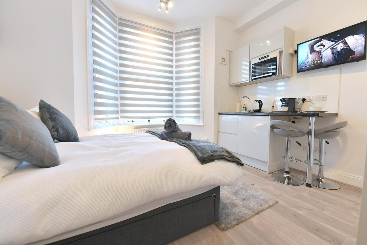 Stylish Studios By Luxestays Fulham London Bagian luar foto