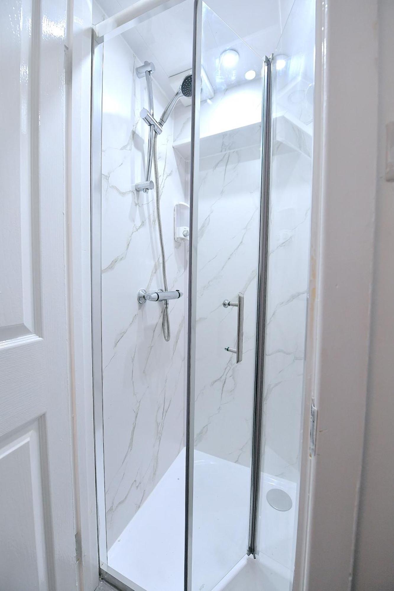 Stylish Studios By Luxestays Fulham London Bagian luar foto